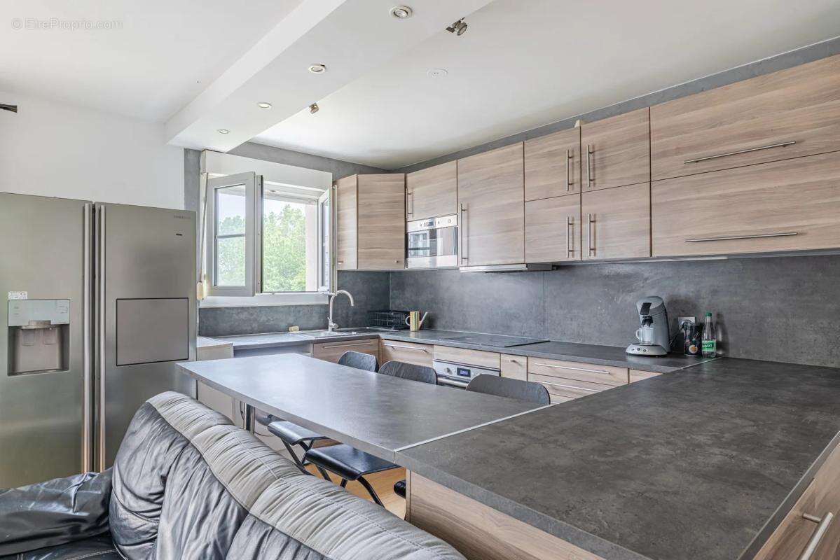 Appartement à BONNEUIL-SUR-MARNE