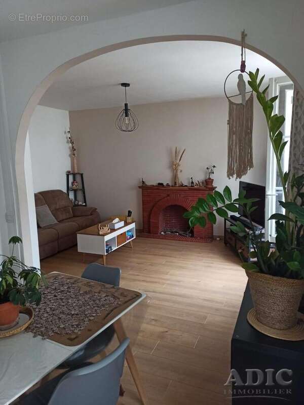 Maison à DAMMARTIN-EN-GOELE