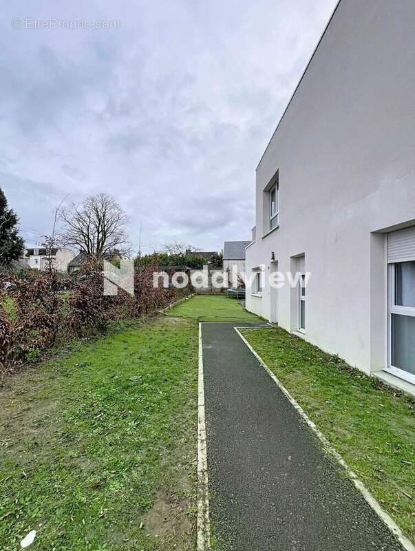 Photo 2 - Appartement à FLEURY-LES-AUBRAIS