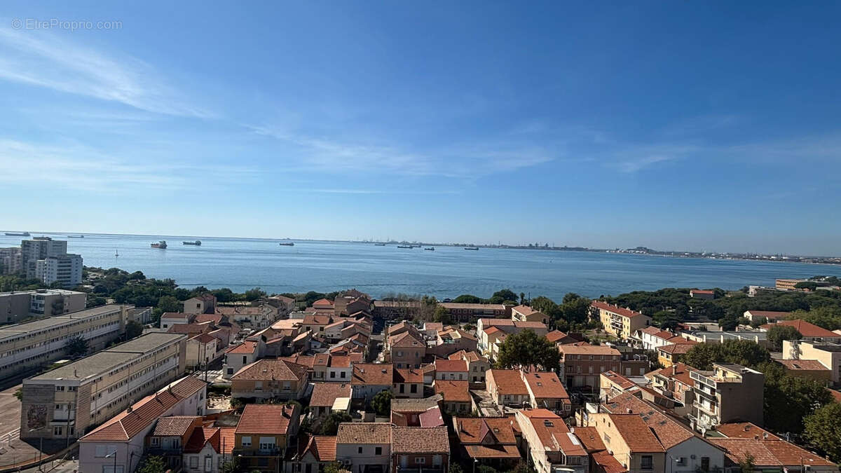 Appartement à PORT-DE-BOUC