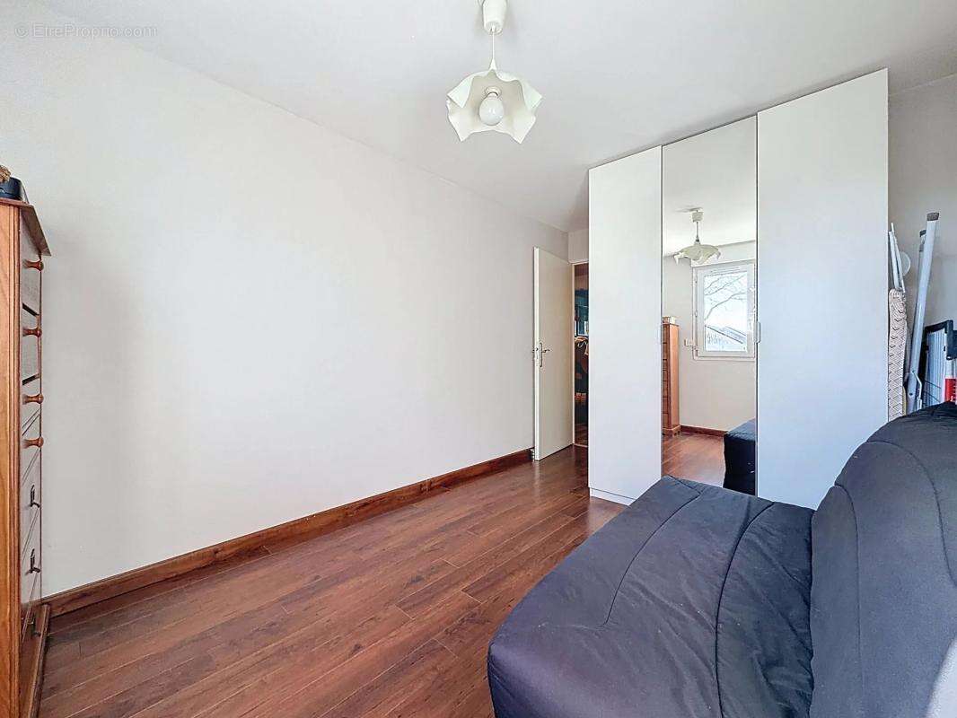 Appartement à GUYANCOURT