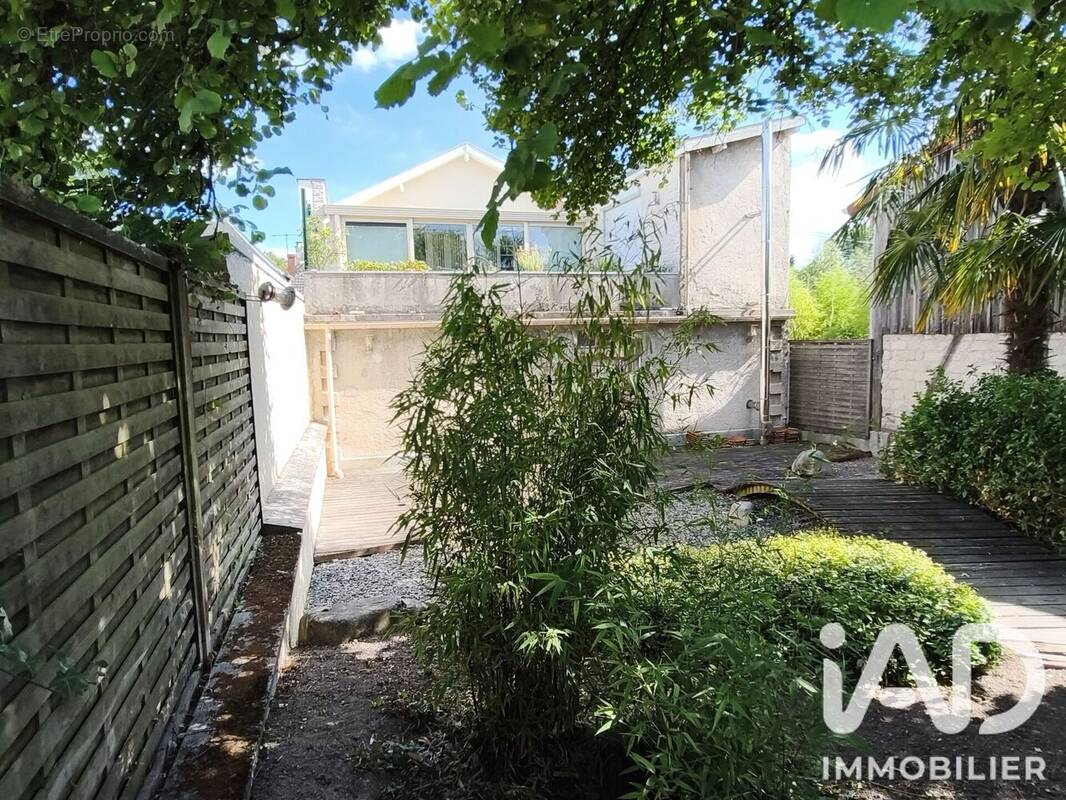 Photo 1 - Maison à MOURMELON-LE-PETIT