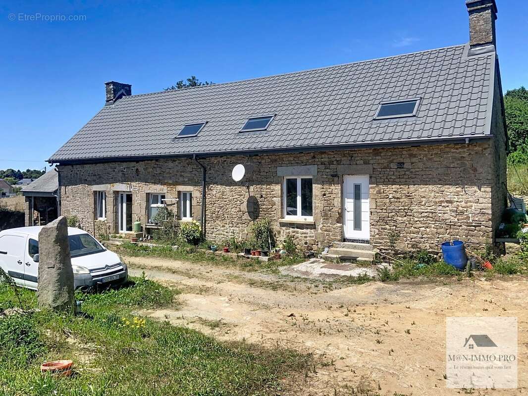 Maison à LA SELLE-EN-COGLES