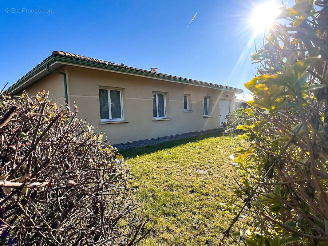 Maison à SAINT-JULIEN-EN-BORN