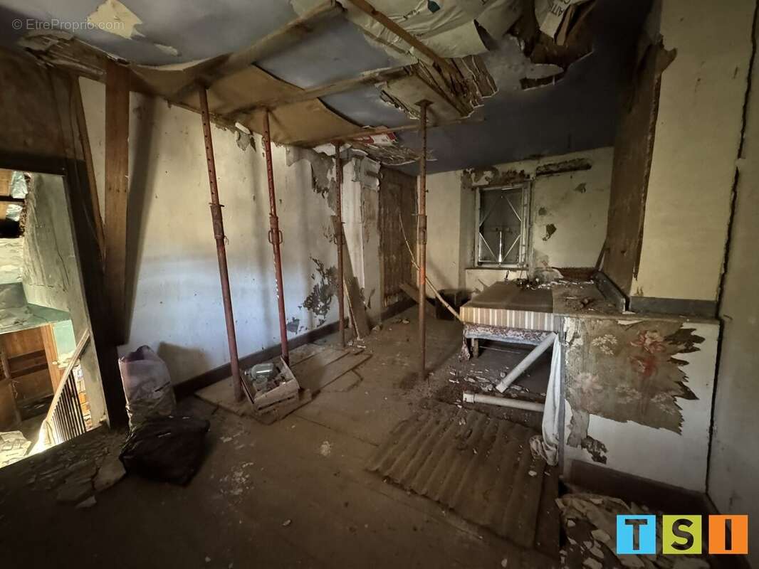 Maison à IZAUT-DE-L&#039;HOTEL