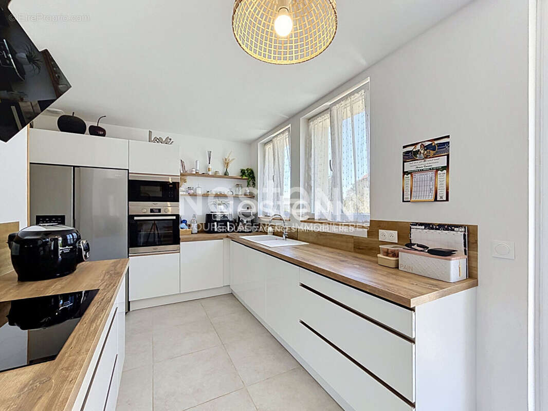 Maison familiale rénovée à neuf ? secteur recherché à Dreux, à 2 min de la gare - photo 6