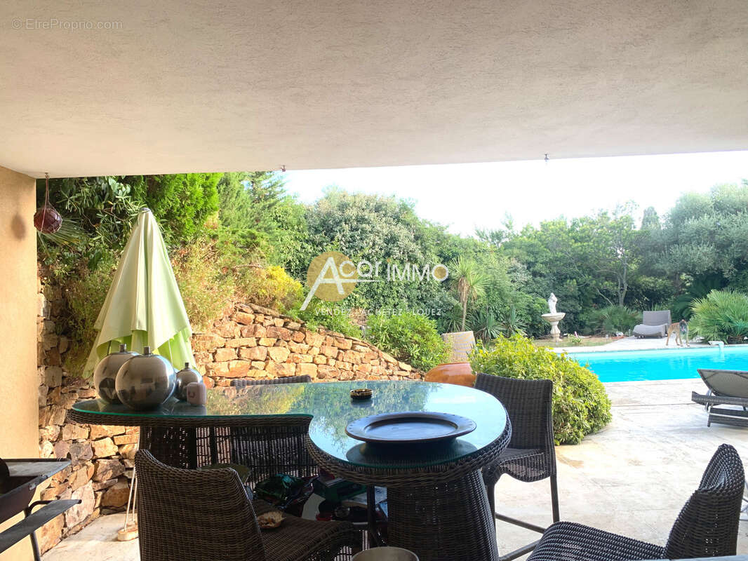 LA SEYNE SUR MER, propriété de 200 m2 sur 5800 m2 bien clos - photo 34