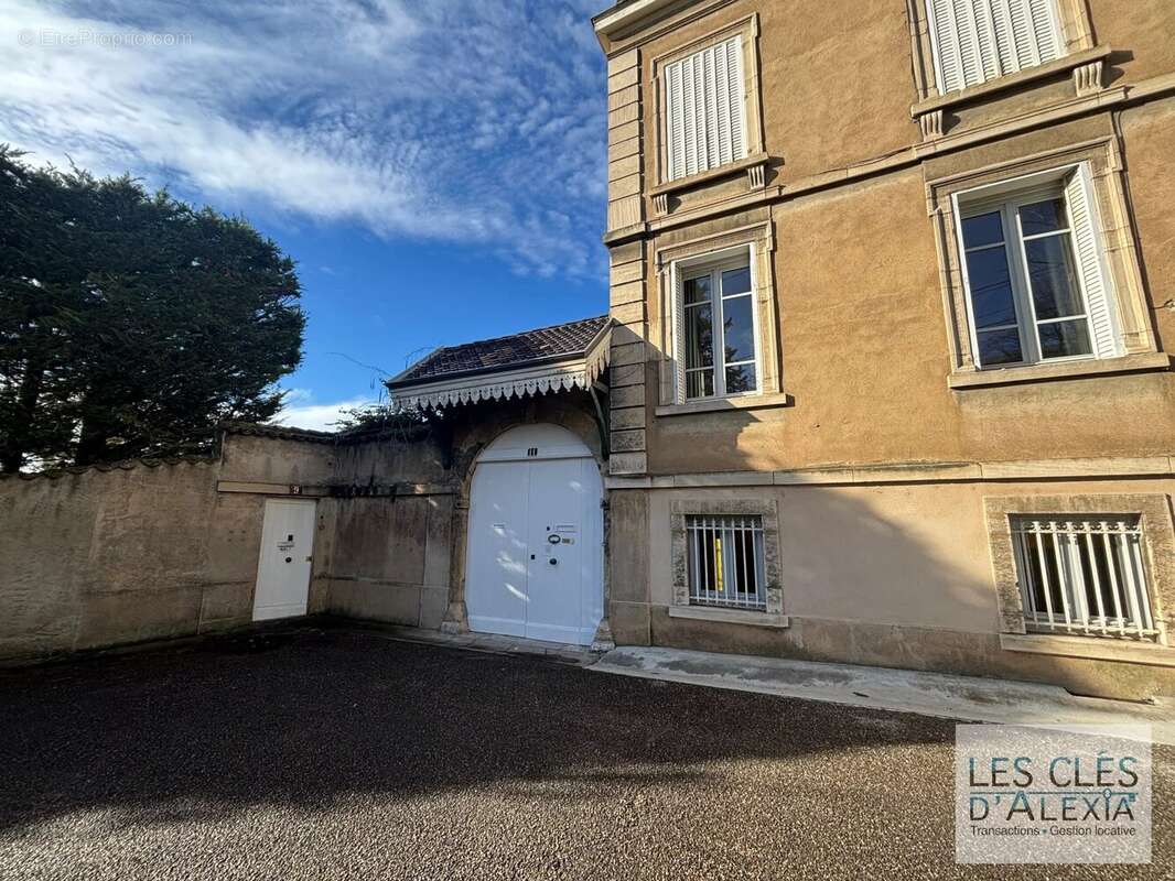 Maison à CALUIRE-ET-CUIRE