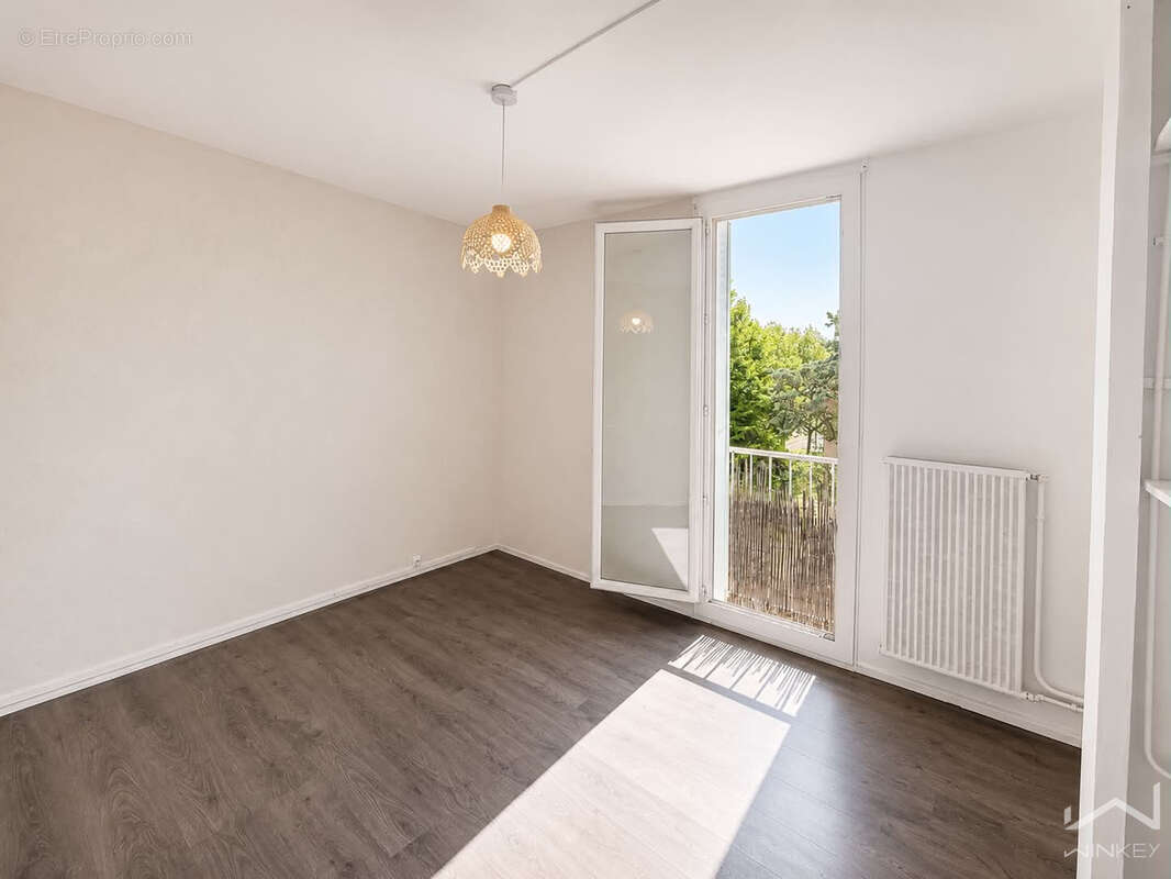 Pierrelatte   Appartement 3 chambres avec balcon sans vis-à-vis - photo 7