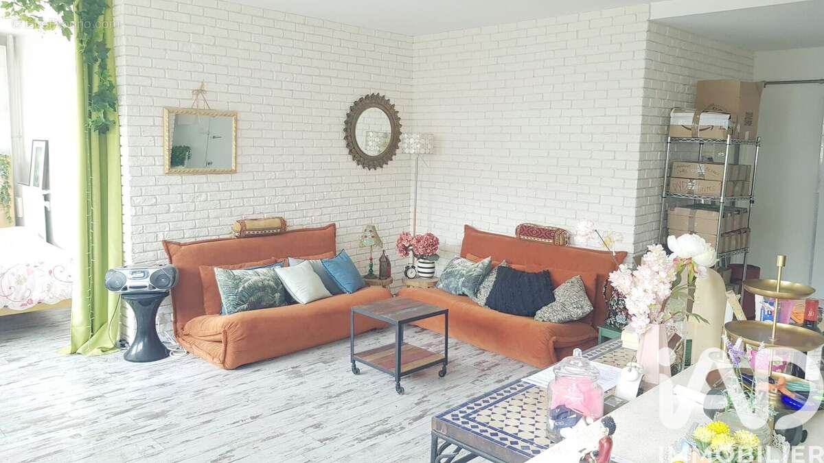 Photo 2 - Appartement à PARIS-19E