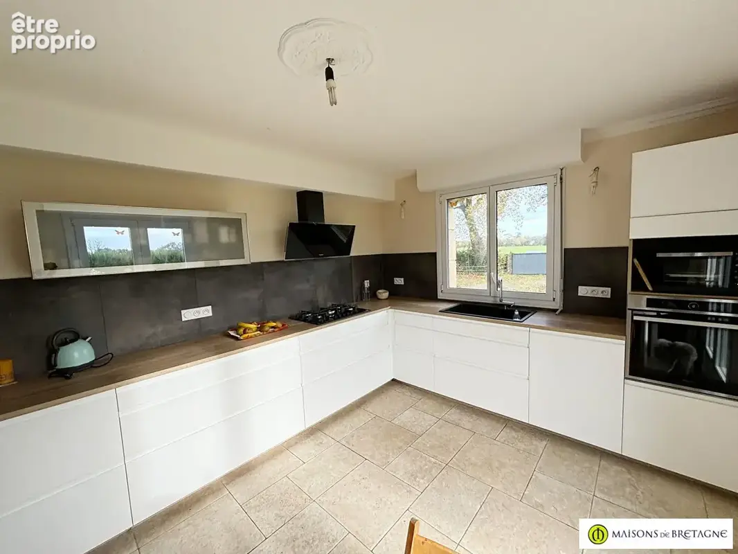 Maison au calme, entre bourg et mer , à vendre à Quimperlé 7 pièces 156 m2 - photo 2