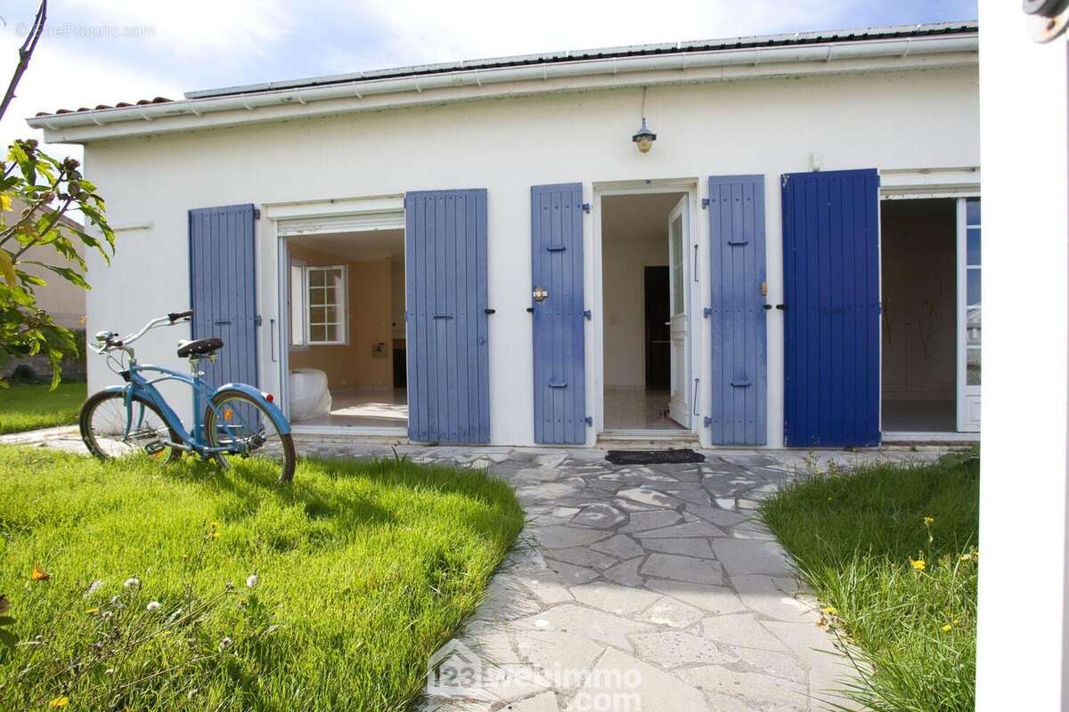 Maison à LA ROCHELLE