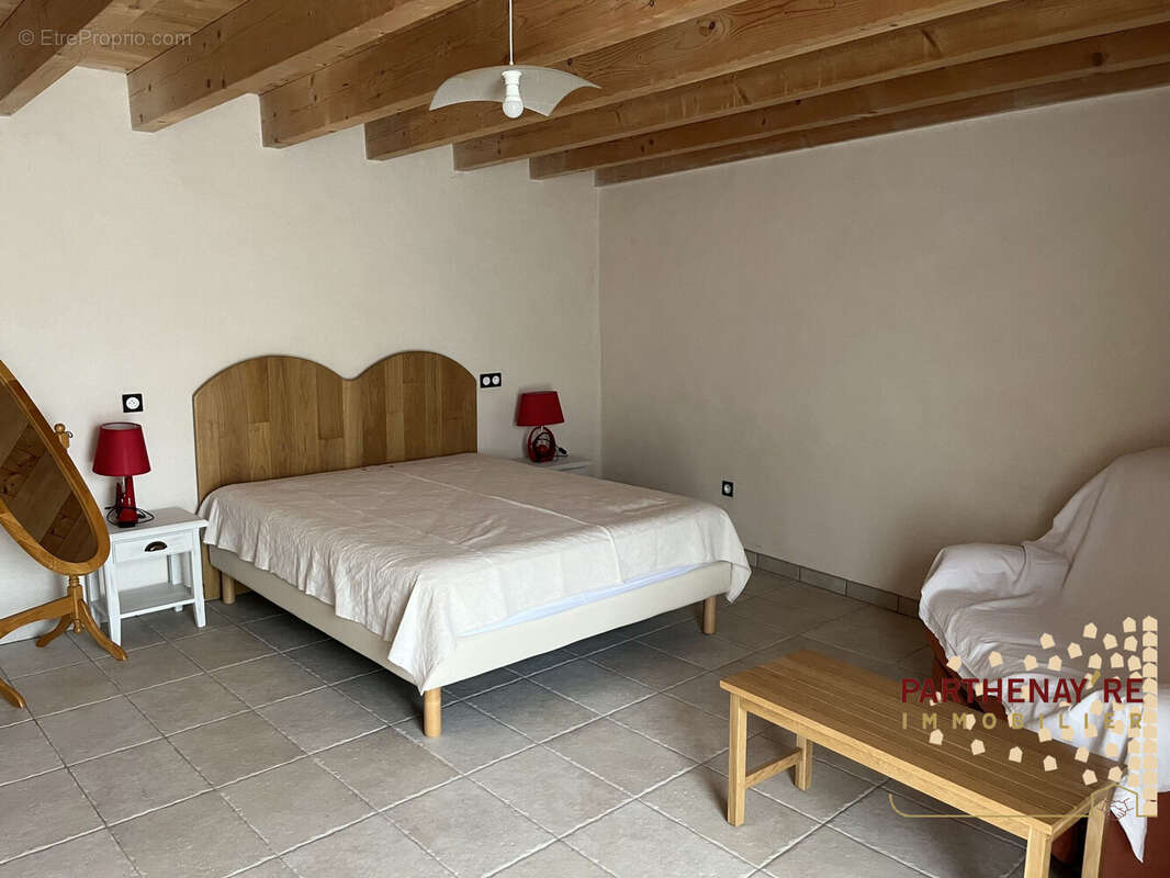 Maison 149 m² à Pressigny  - photo 8