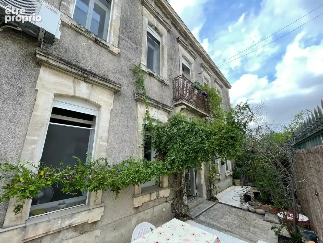 Maison de maitre env 128m² habitables 3 chambres et cour - photo 2