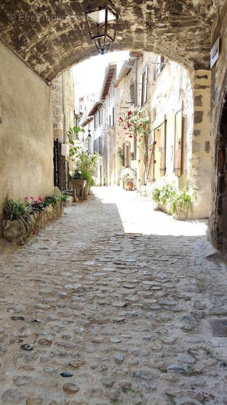 Maison à LA VOULTE-SUR-RHONE