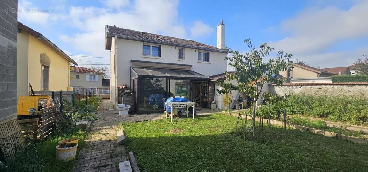 Maison à AMBERIEU-EN-BUGEY
