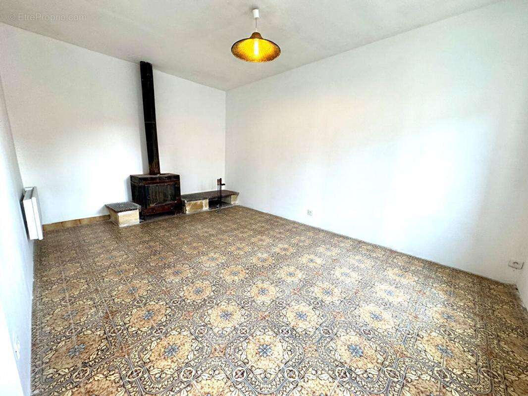 Maison à CREPY-EN-VALOIS