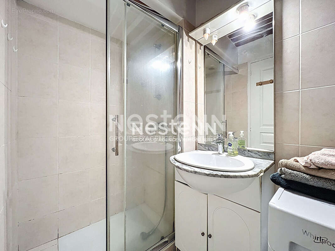 Appartement à VALLAURIS