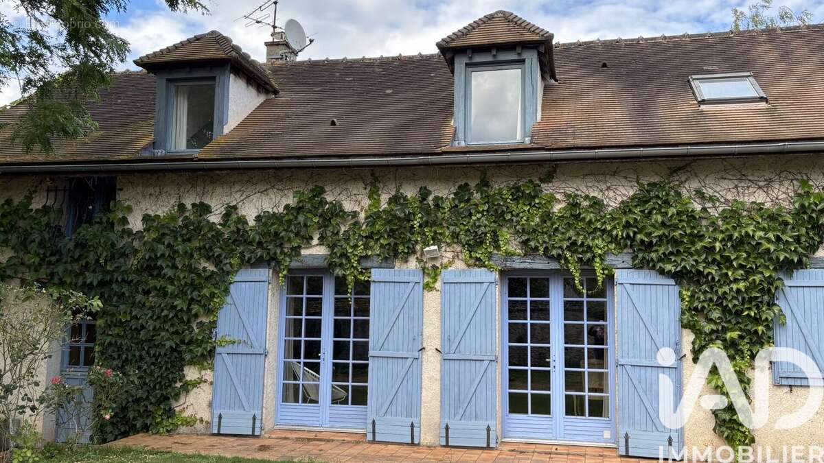 Maison 142 m² à Garancieres  - photo 4