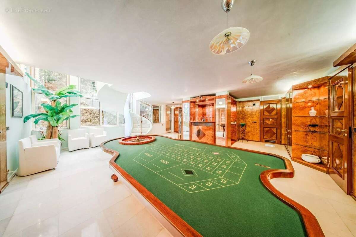 Maison à ROQUEBRUNE-CAP-MARTIN