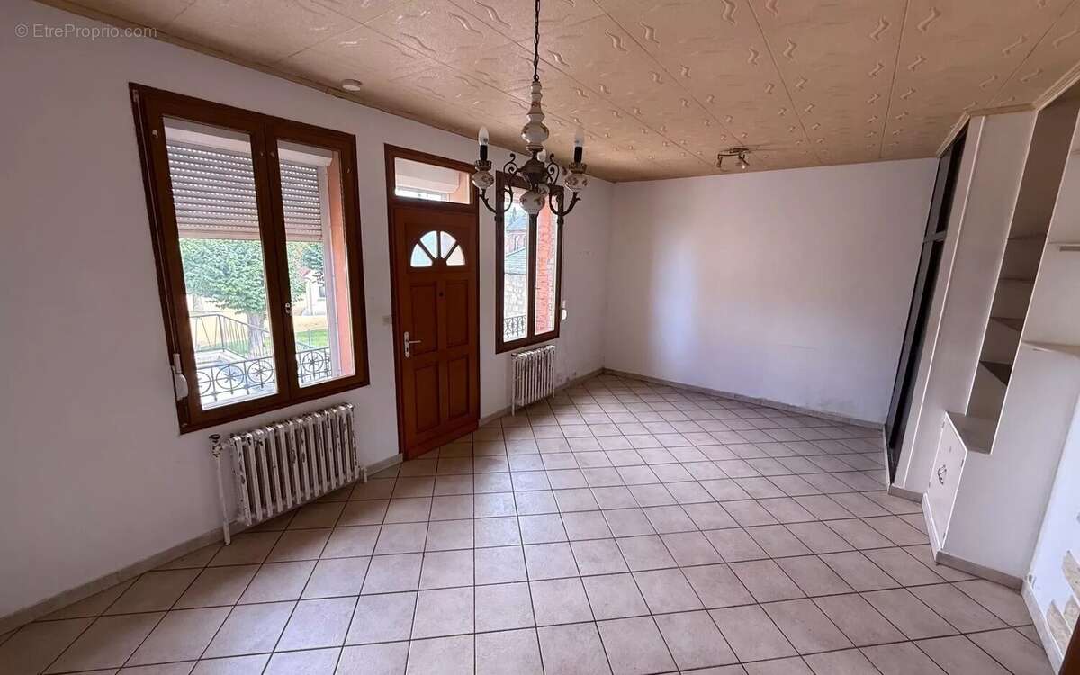 Maison à SAINT-GOBAIN