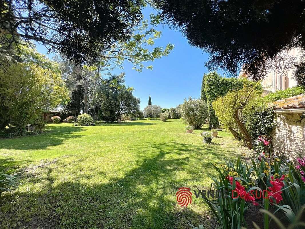 Maison à COLOMBIERS