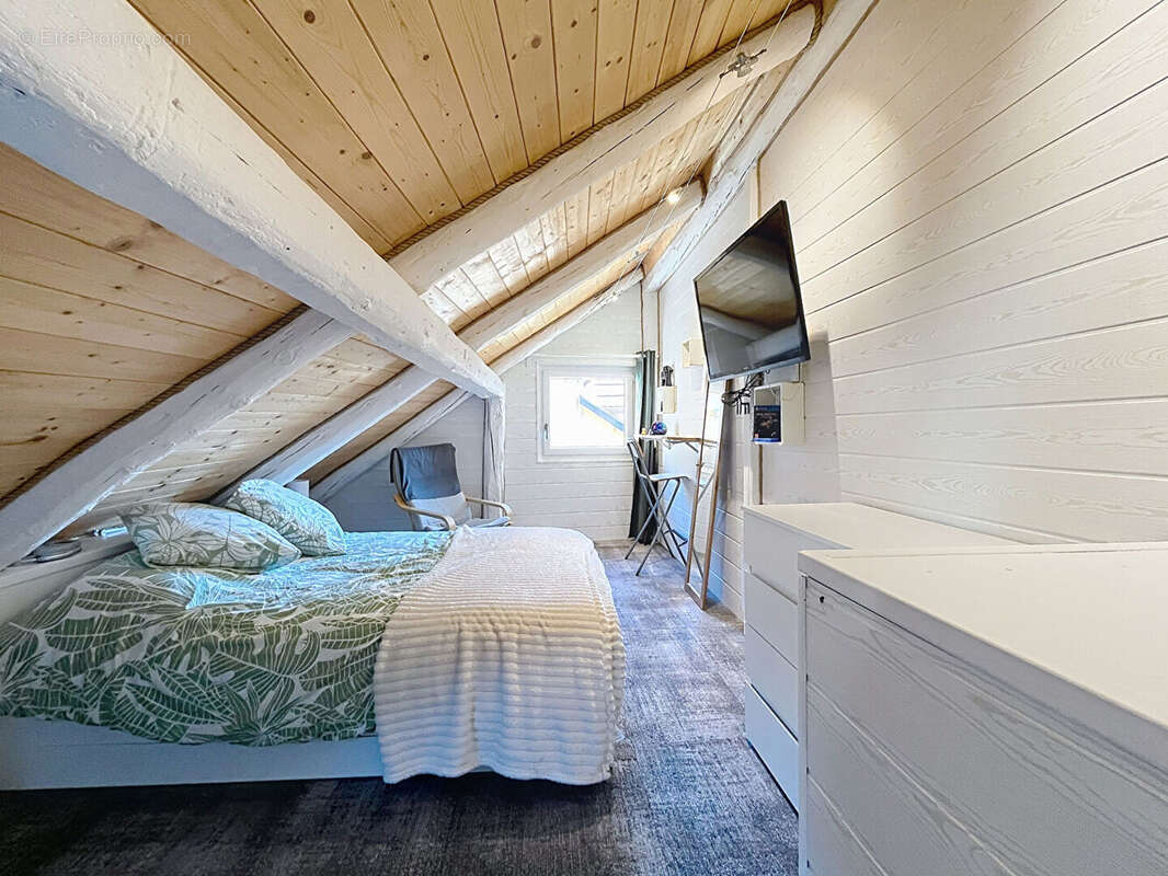 Superbe Appartement triplex de 74m2 à Saint Etienne de Tinée ! - photo 5