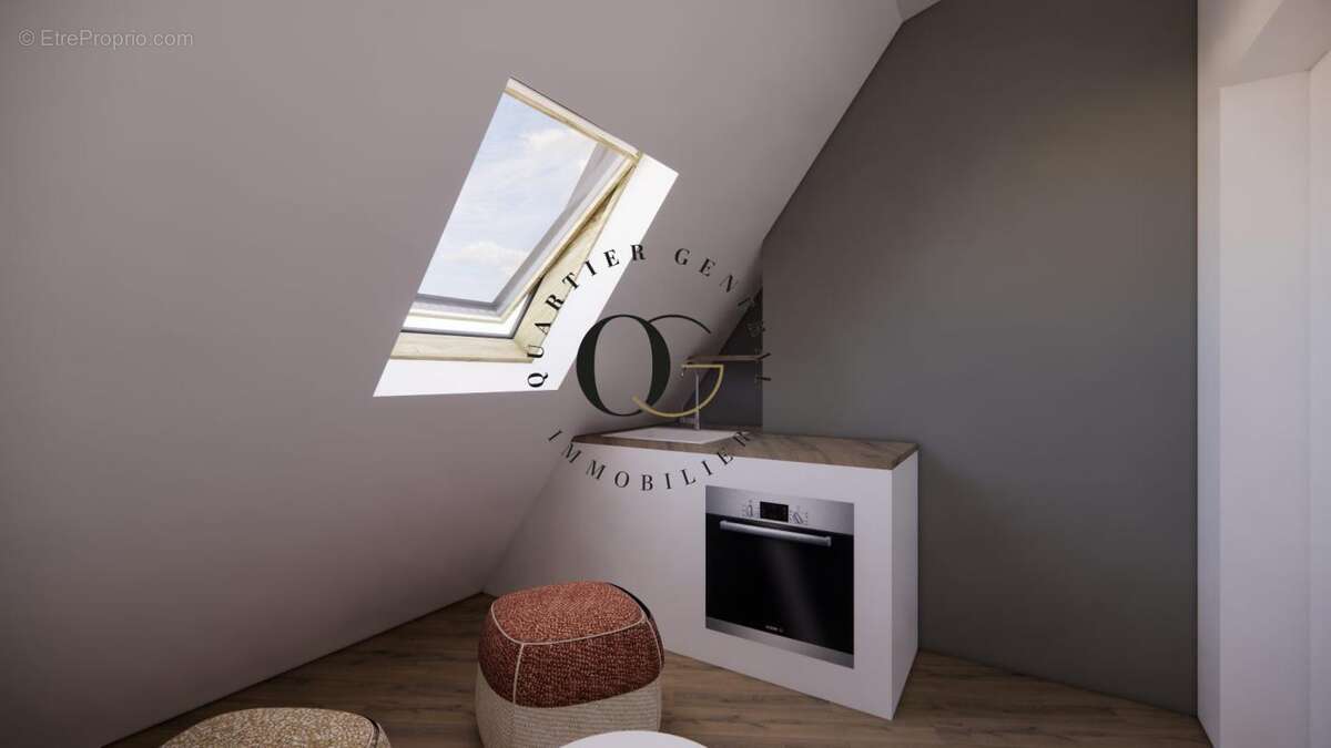 Appartement à PARIS-8E