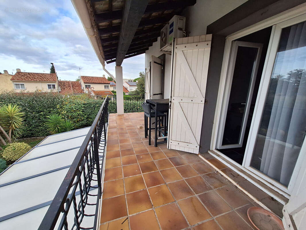 Appartement à MARIGNANE