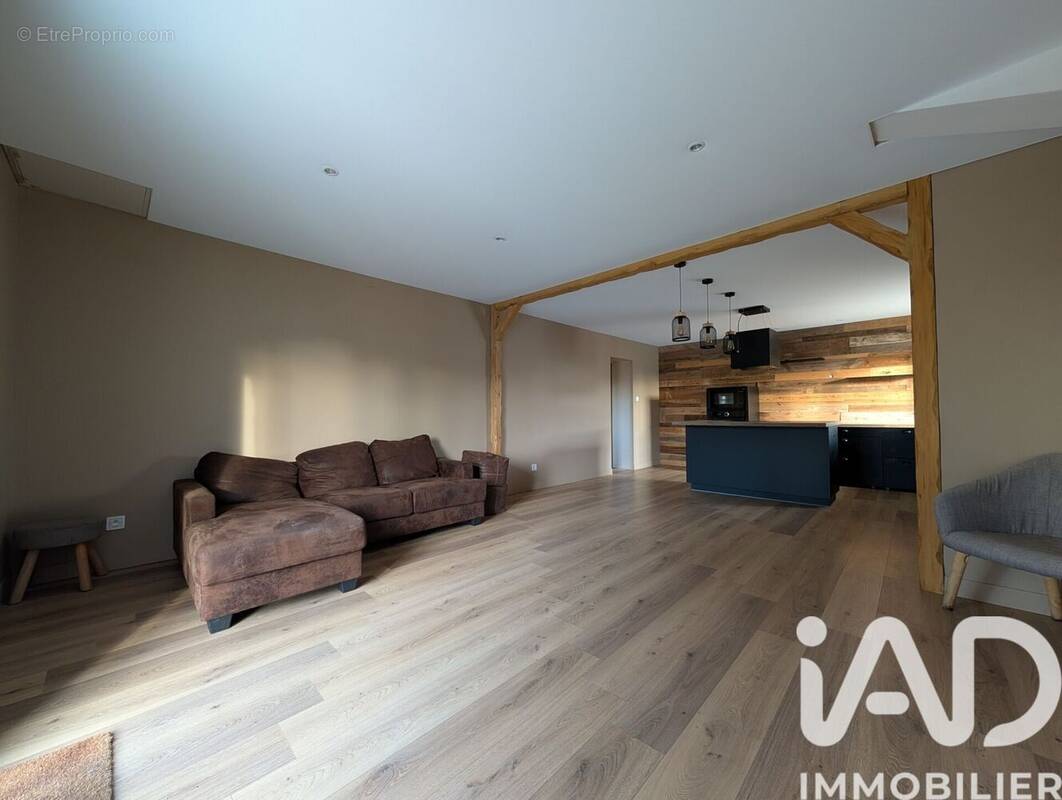 Photo 1 - Appartement à AMBARES-ET-LAGRAVE