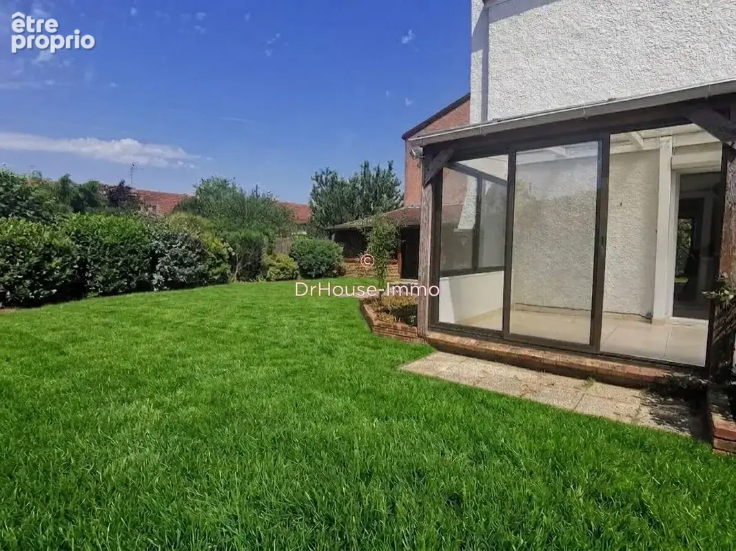 Maison 6 pièces 122 m² à vendre à Nozay (91620) - photo 3