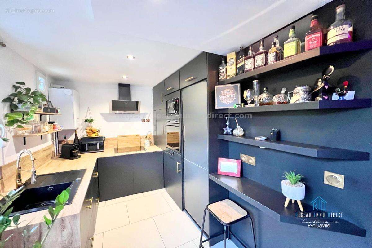 Appartement à SAINT-EGREVE
