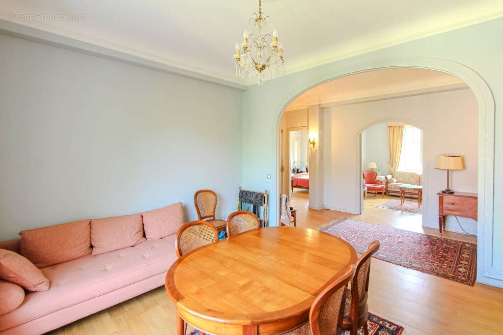 Biarritz - proche du centre ville-  bel appartement t4 de style art deco avec garage et cave - photo 2