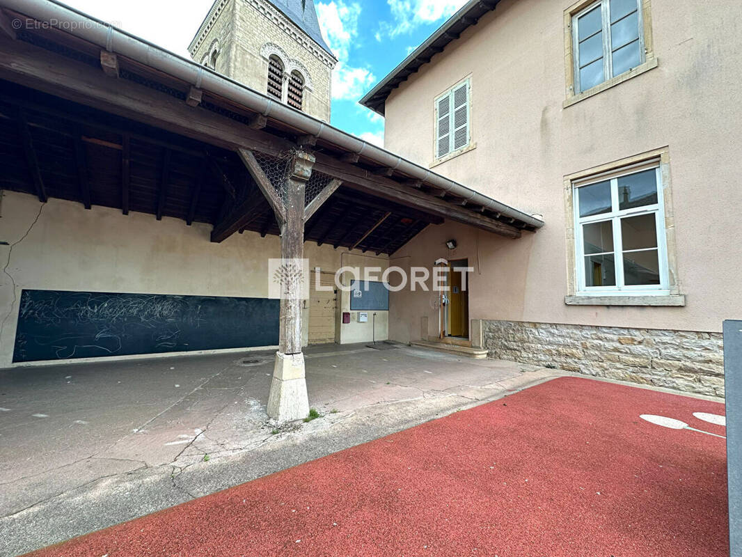 Appartement à SAINT-TRIVIER-SUR-MOIGNANS