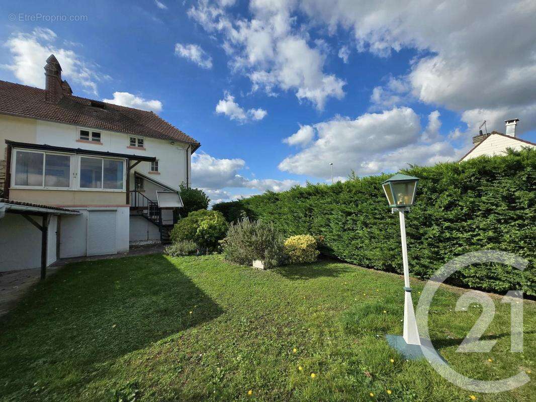 Maison 98 m² à Pont-Sainte-Maxence  - photo 7