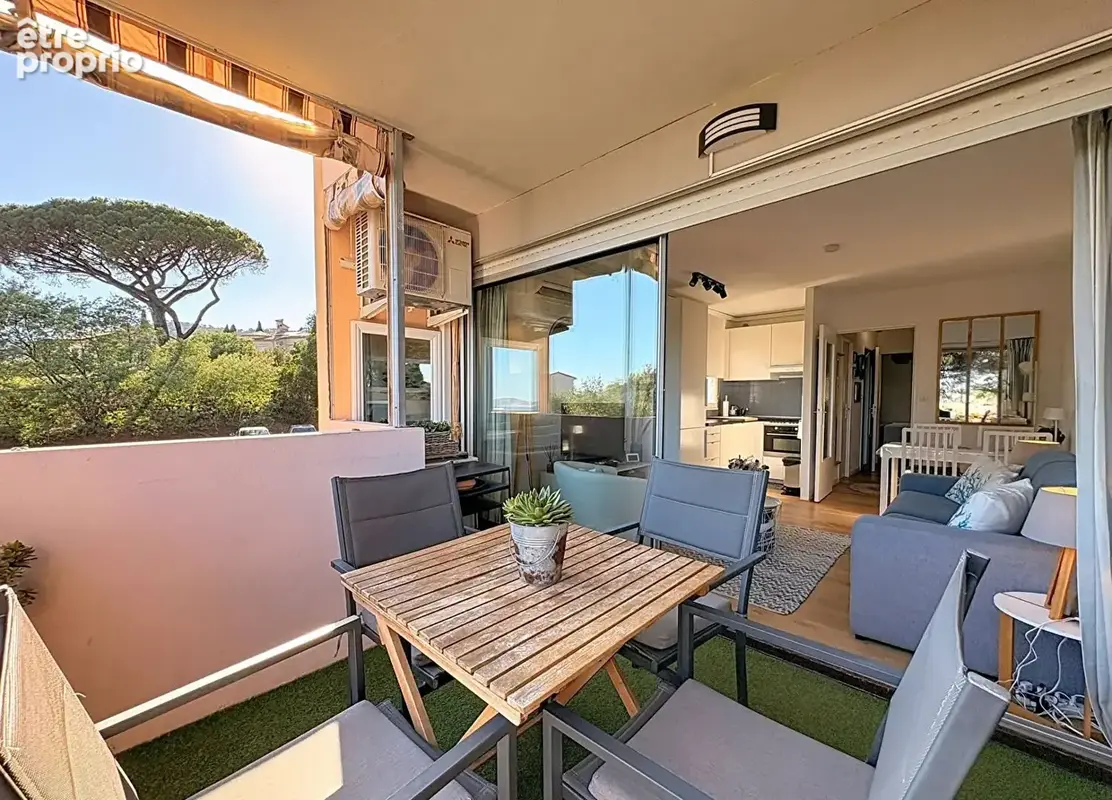 T2 cabine vue mer proche plages dans residence calme avec piscine à cavalaire sur mer - photo 3