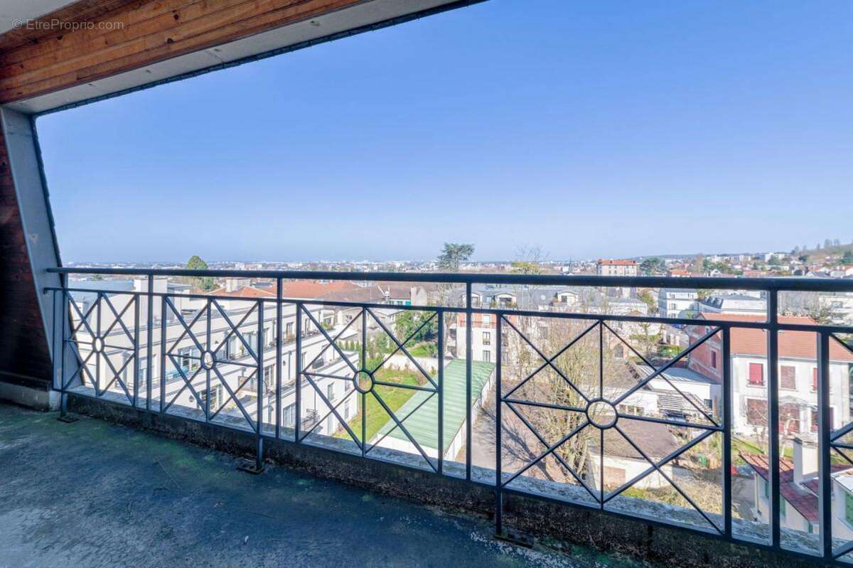 Appartement à LE RAINCY