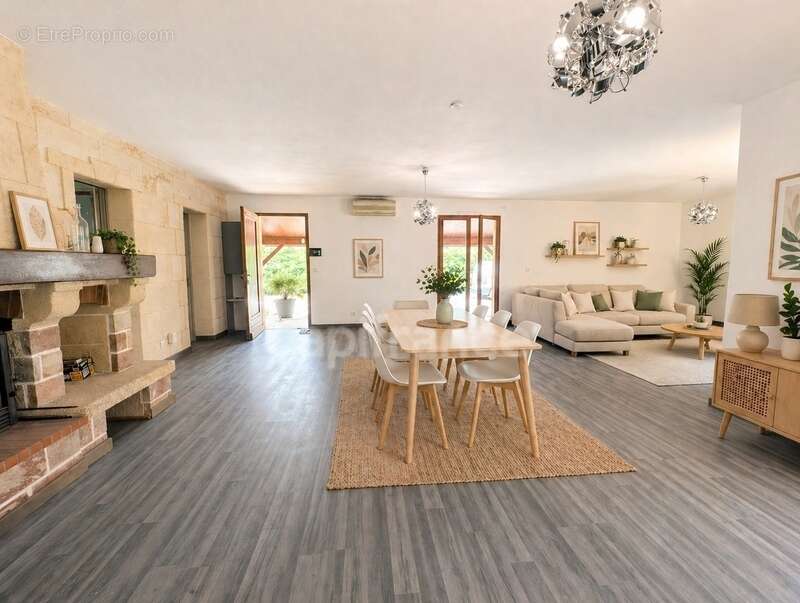 Maison à vendre 4 pièces AMBARES ET LAGRAVE (33) - photo 3