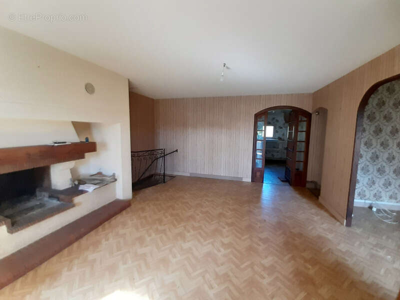 Maison à ARCAMBAL