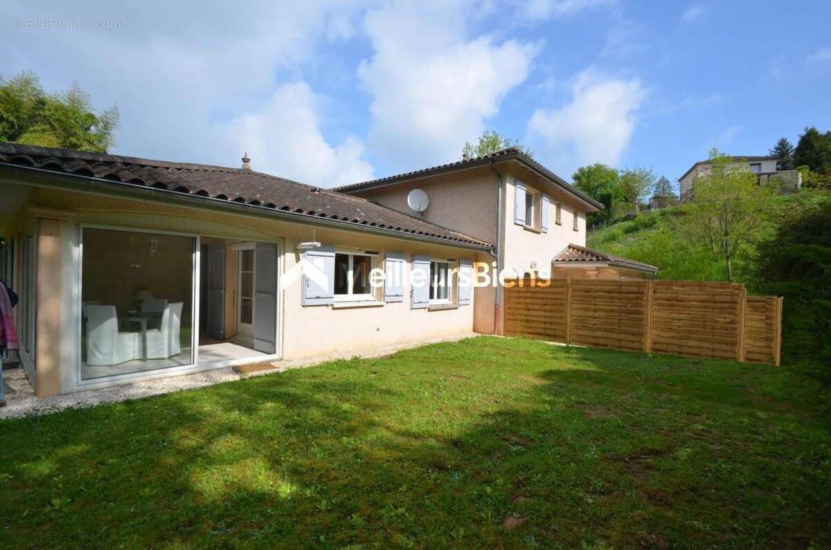 Maison à ROCHETAILLEE-SUR-SAONE