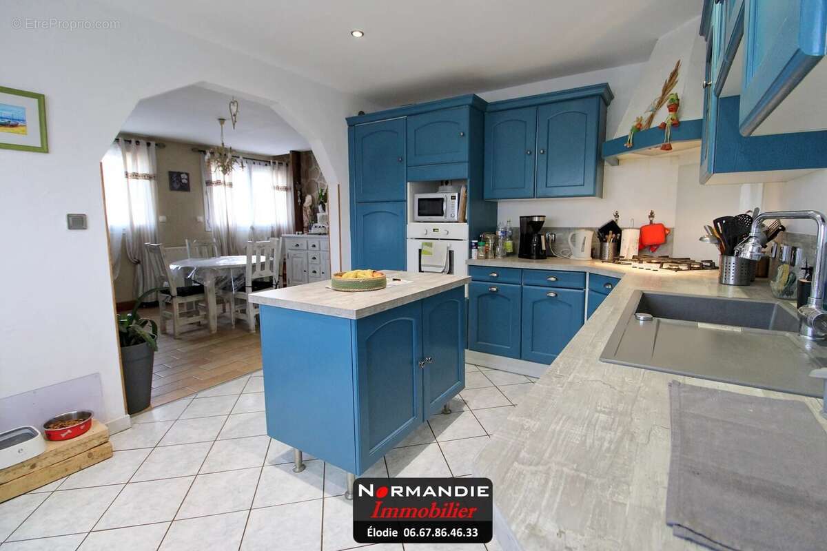 Maison à PETIT-COURONNE