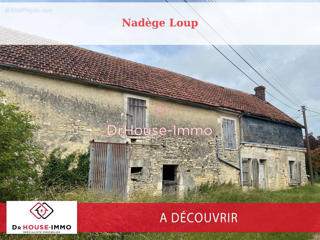 Maison à TAINGY