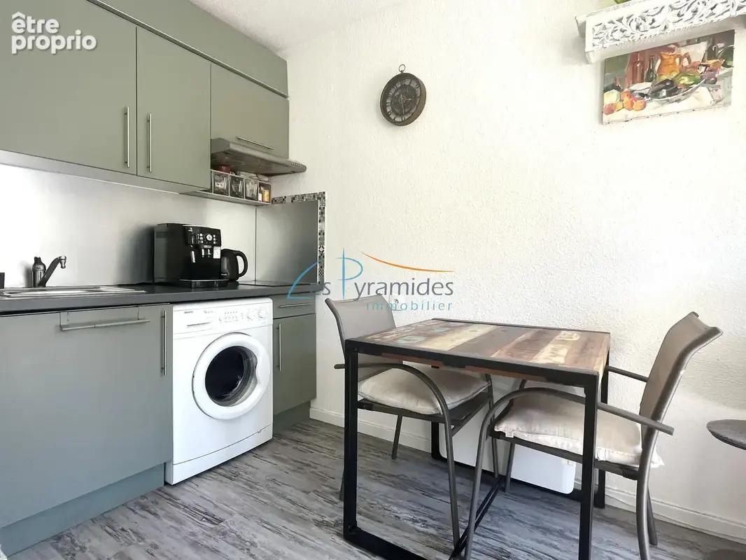 Studio cabine avec terrasse et parking couvert - photo 2