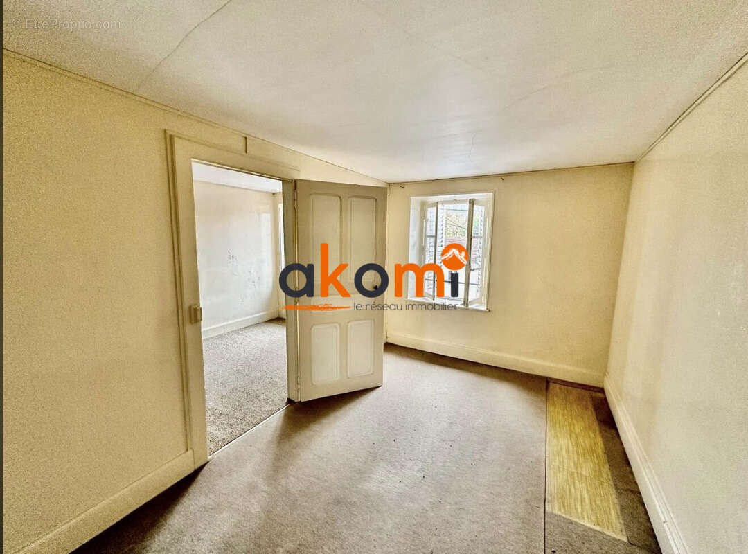 Maison à CIREY-SUR-VEZOUZE