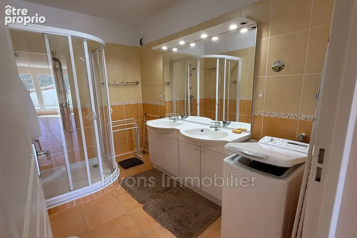 Appartement 3 pièces 69 m² à vendre à Nyons (26110) - photo 7