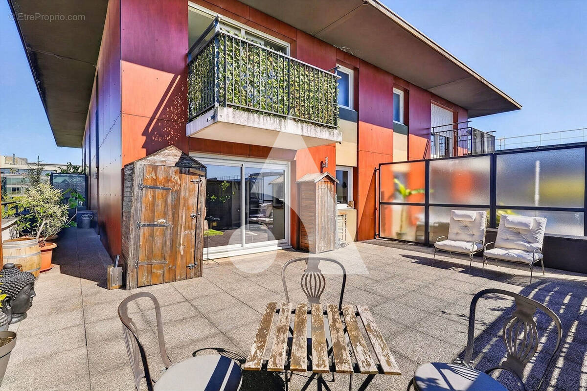 Appartement à SAINT-DENIS