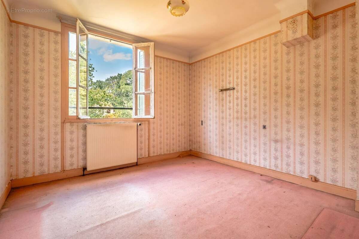 Dammarie-lès-lys – château soubiron – maison 105 m² à rénover – terrain 587 m² - photo 10