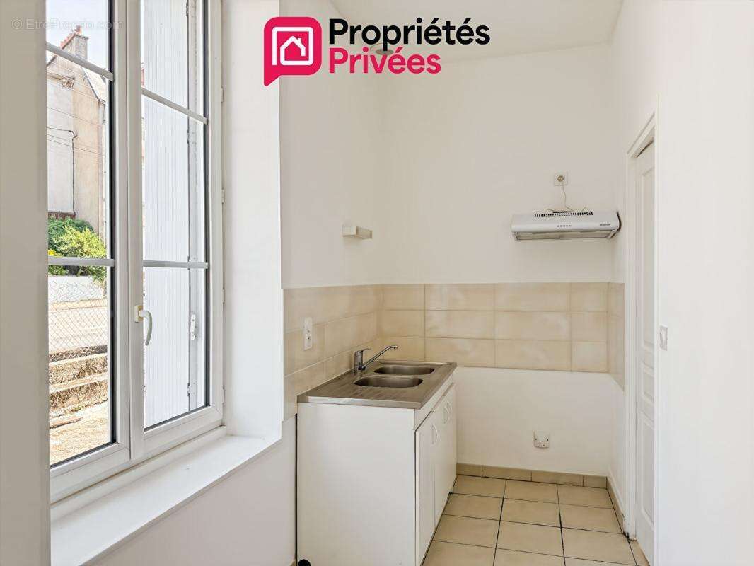 Chateaubriant - Maison  2 Appartements T3 - 6 pièce(s) 108 m2 - photo 4