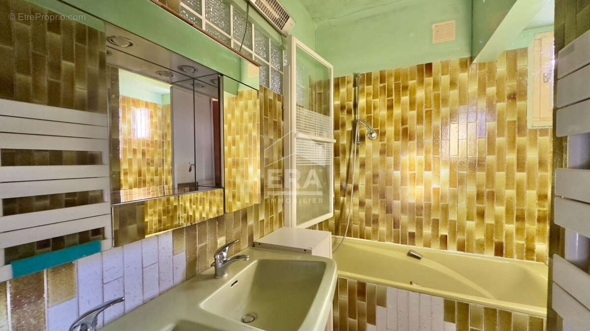 Maison à SAVIGNY-SUR-ORGE