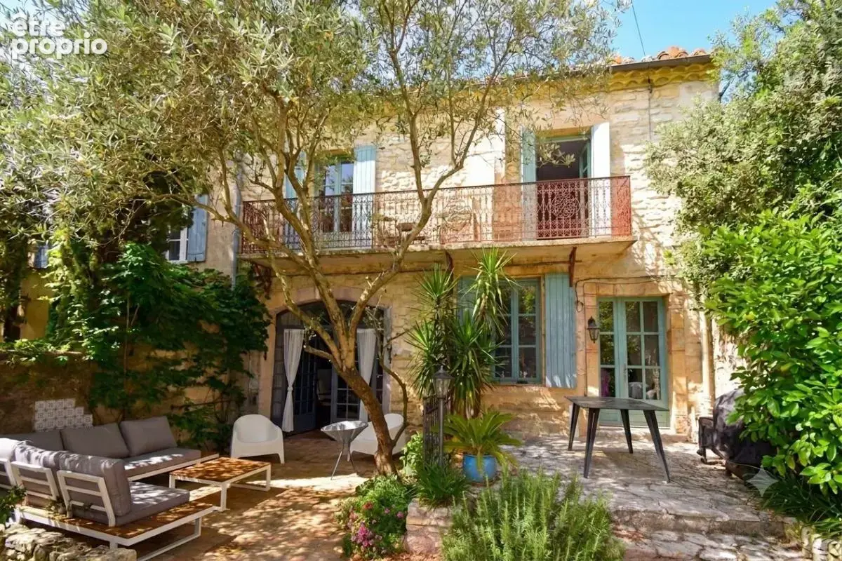 Maison à UZES